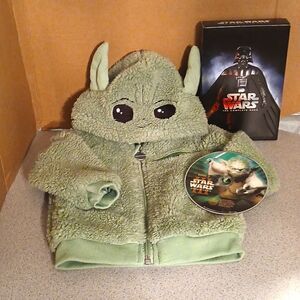 STAR WARS Boys Size 12M BABY YODA HOODED JACKET